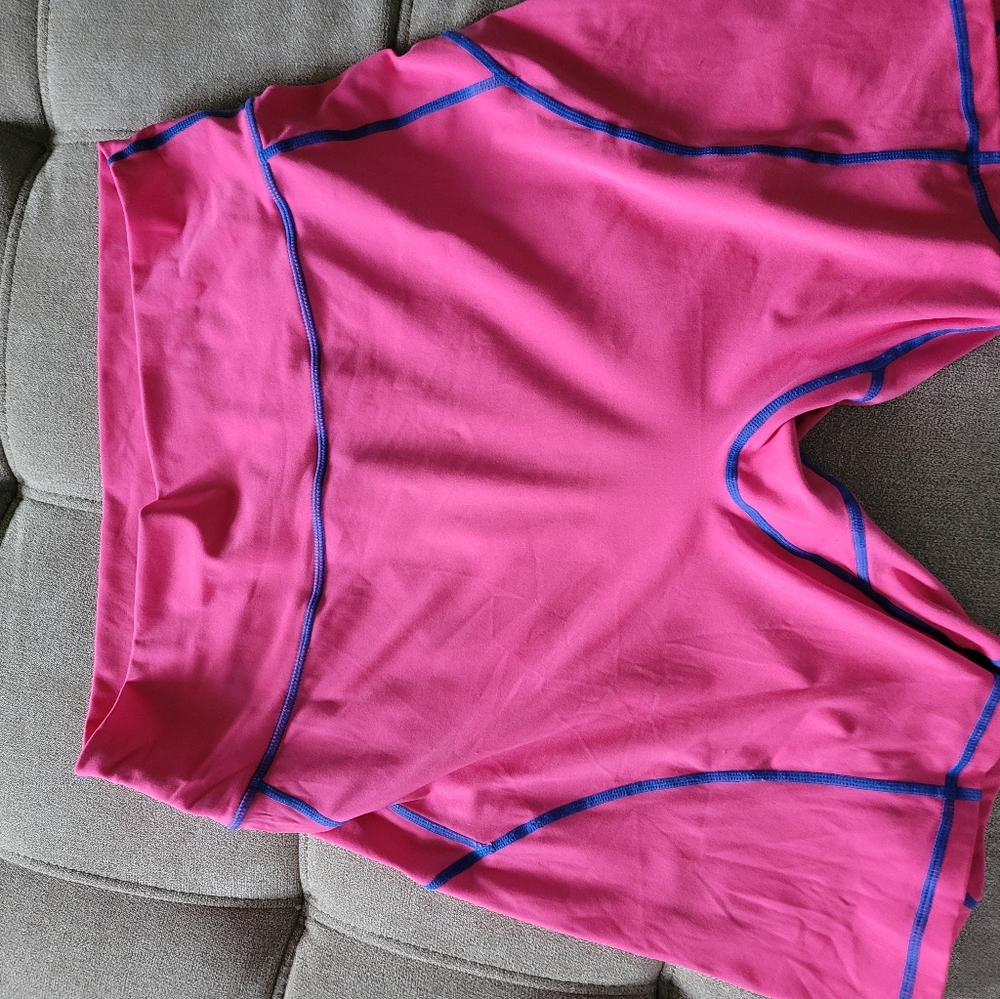 Buffbunny wave shorts